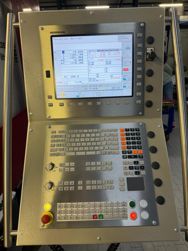 CNC Bearbeitungszentrum Hedelius T7 – 4200 inkl. Standby Magazin – Bild 9